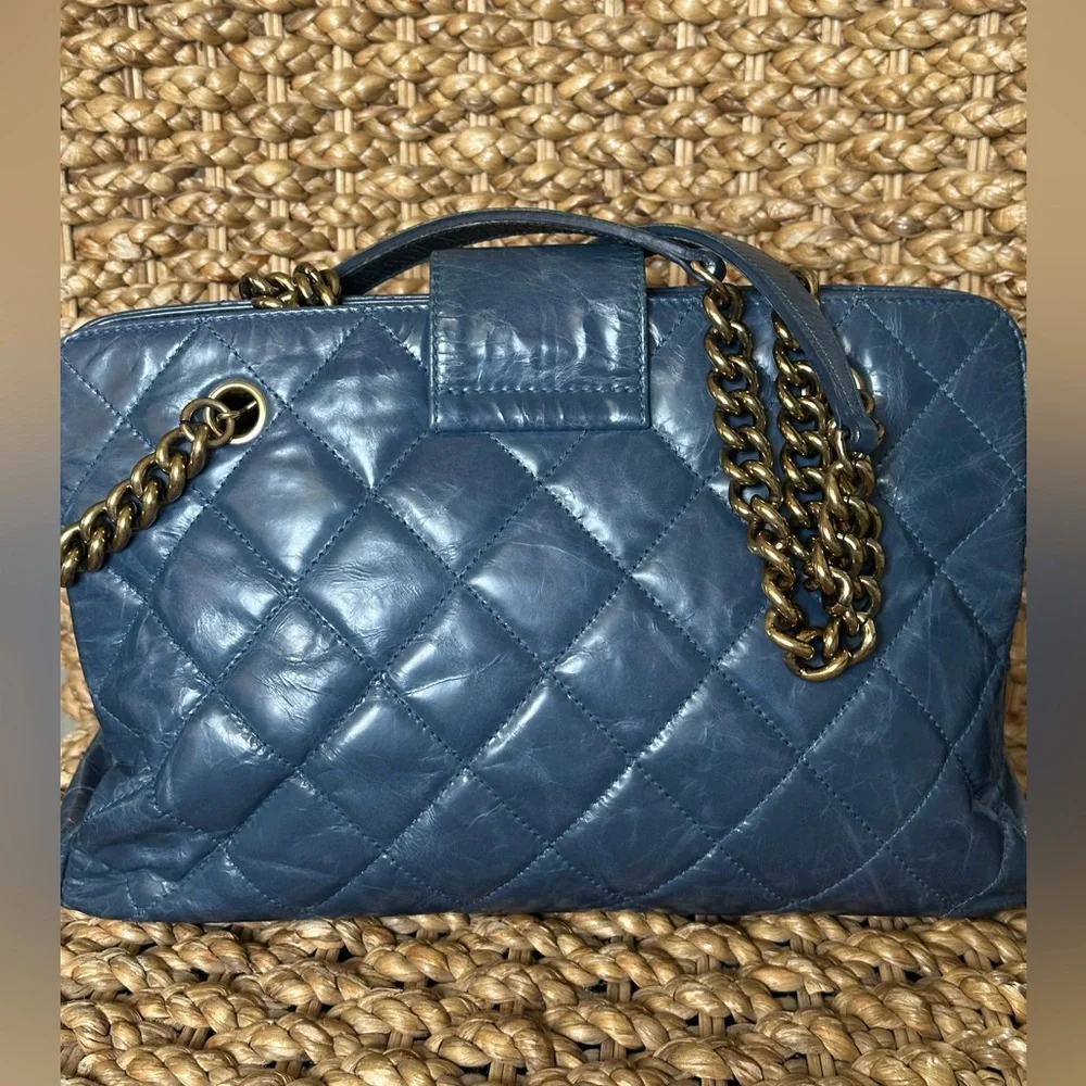 Chanel Crinkled‎ Quilted Leather Shoulder Bag